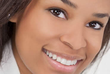 Shine For Your Special Occasion by Whitening Your Teeth
